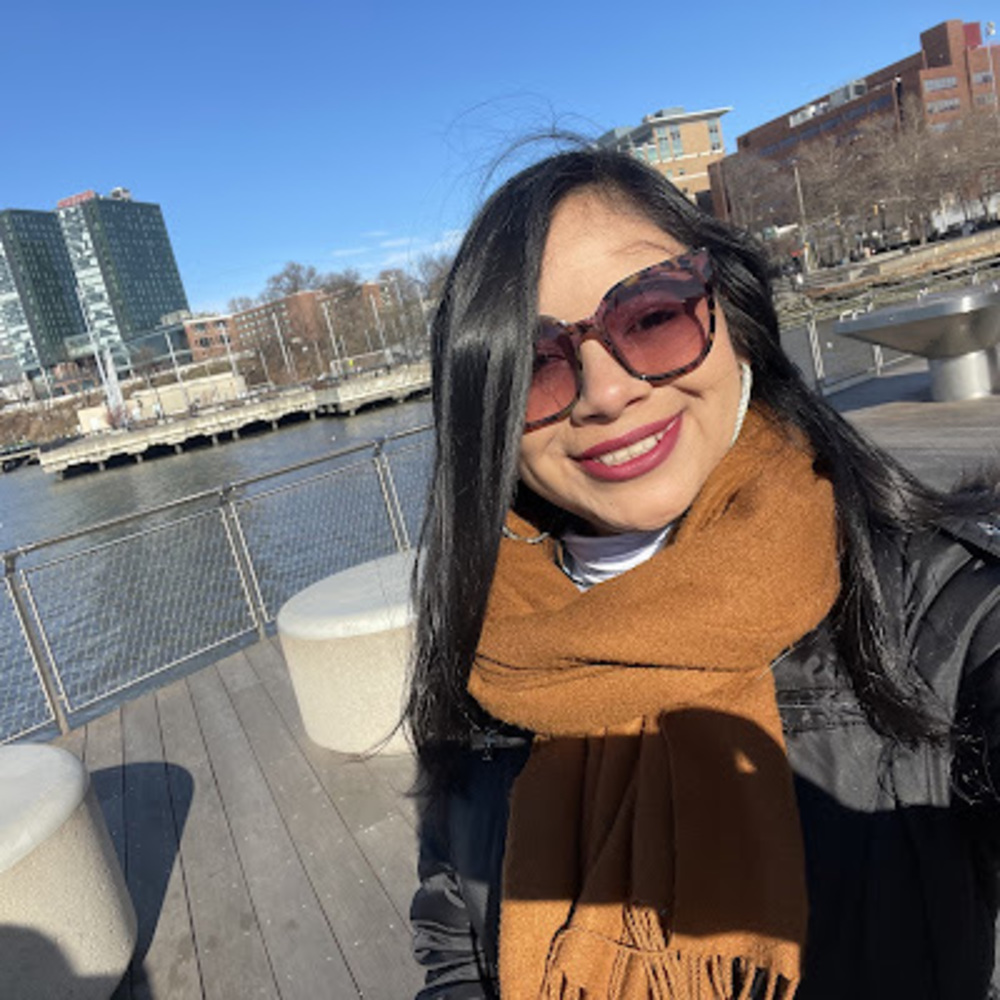 Meet your Posher, Evelin
